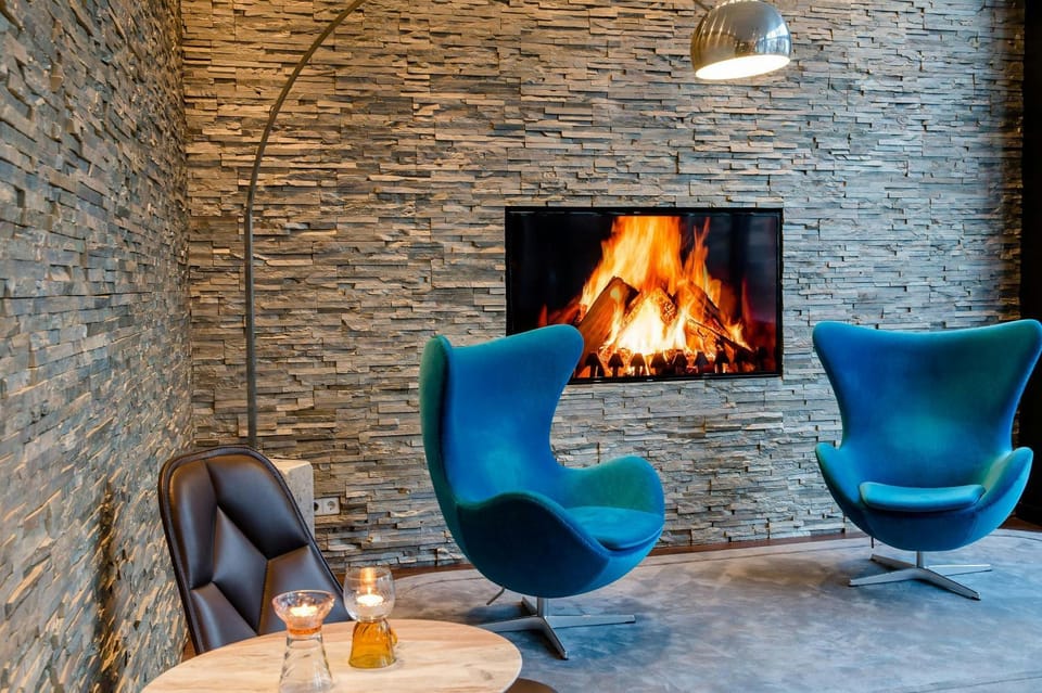 Lounge or bar