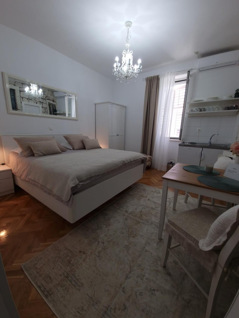 Studios Ani Apartment in Split