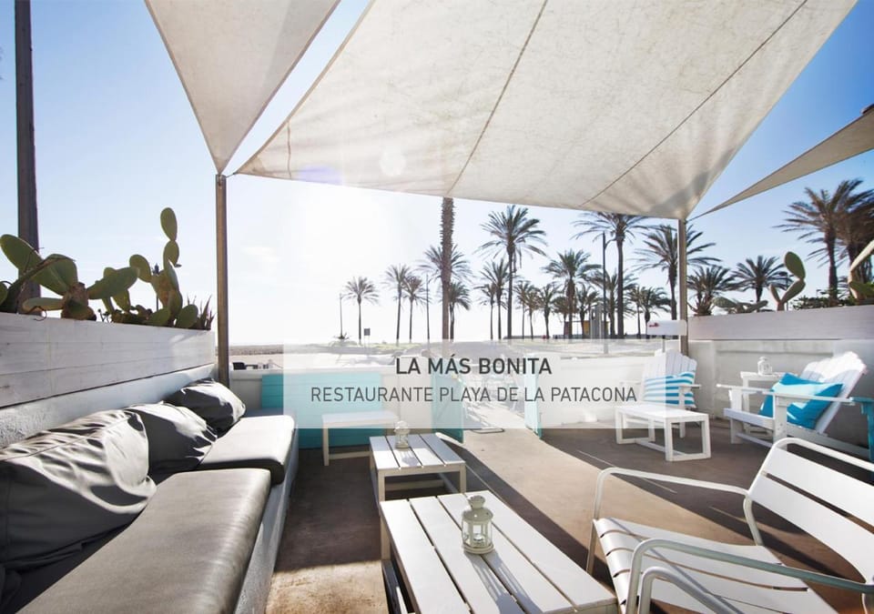 Restaurant/places to eat, Garden, Lounge or bar, Beach, Food, Sea view, Continental breakfast, American breakfast, Drinks, Internal: Not applicable to any particular room