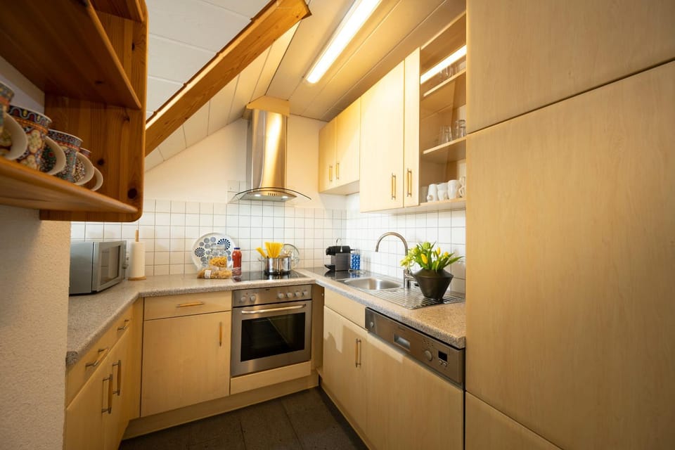 Property building, Kitchen or kitchenette, Living room