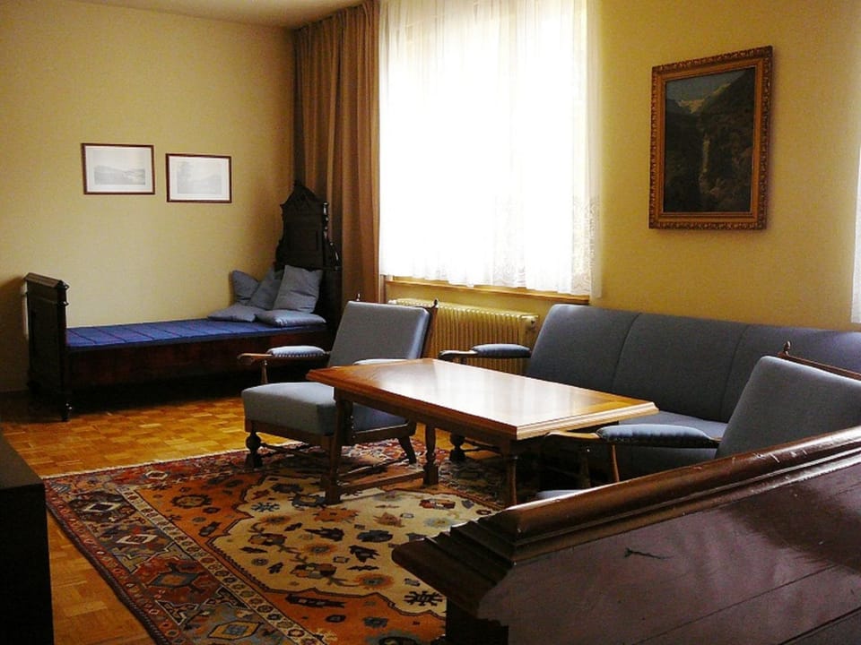 Seating area