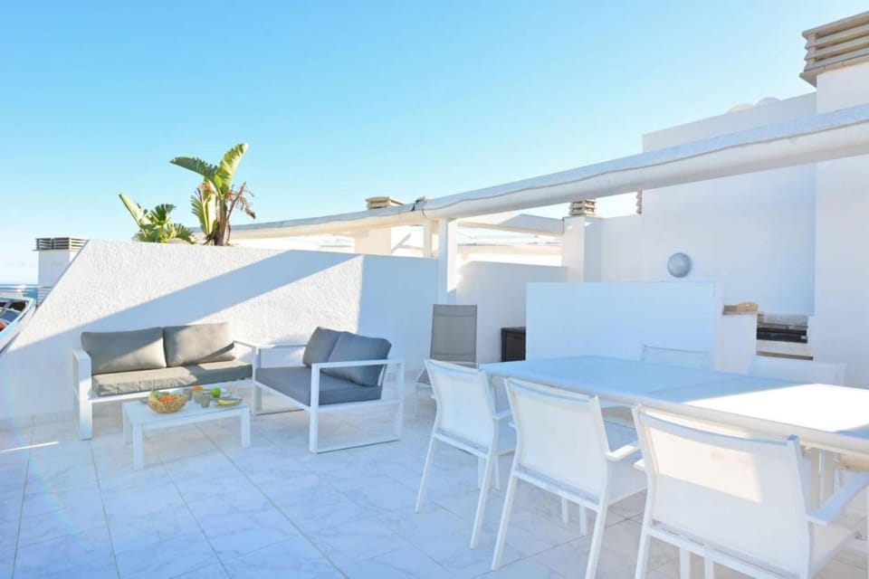Infinity View Penthouses by NRAS Apartment in Costa Blanca