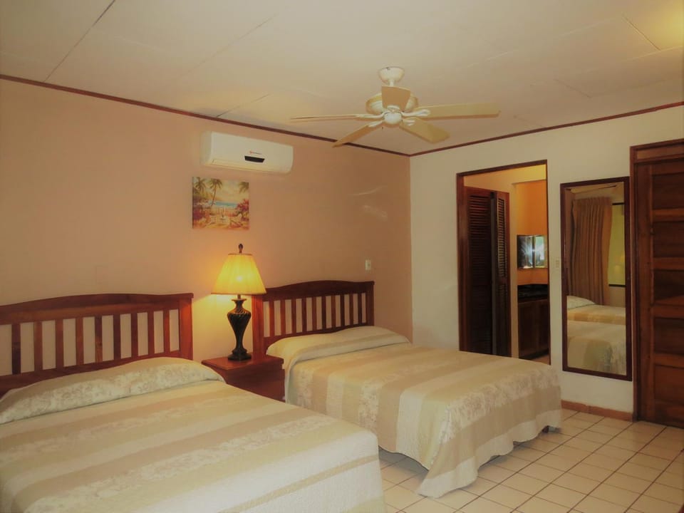 Flamingo Marina Hotel Hotel in Playa Flamingo