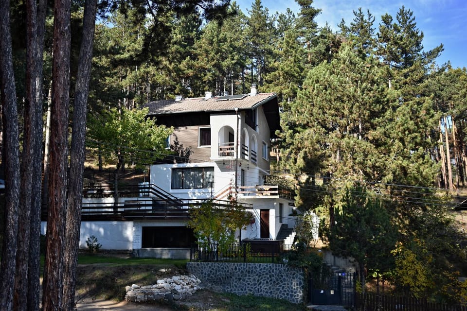 Facade/entrance, Natural landscape, Mountain view