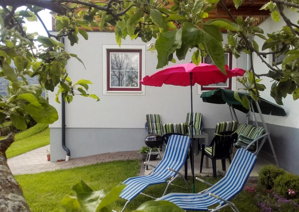 BBQ facilities, Garden, Balcony/Terrace