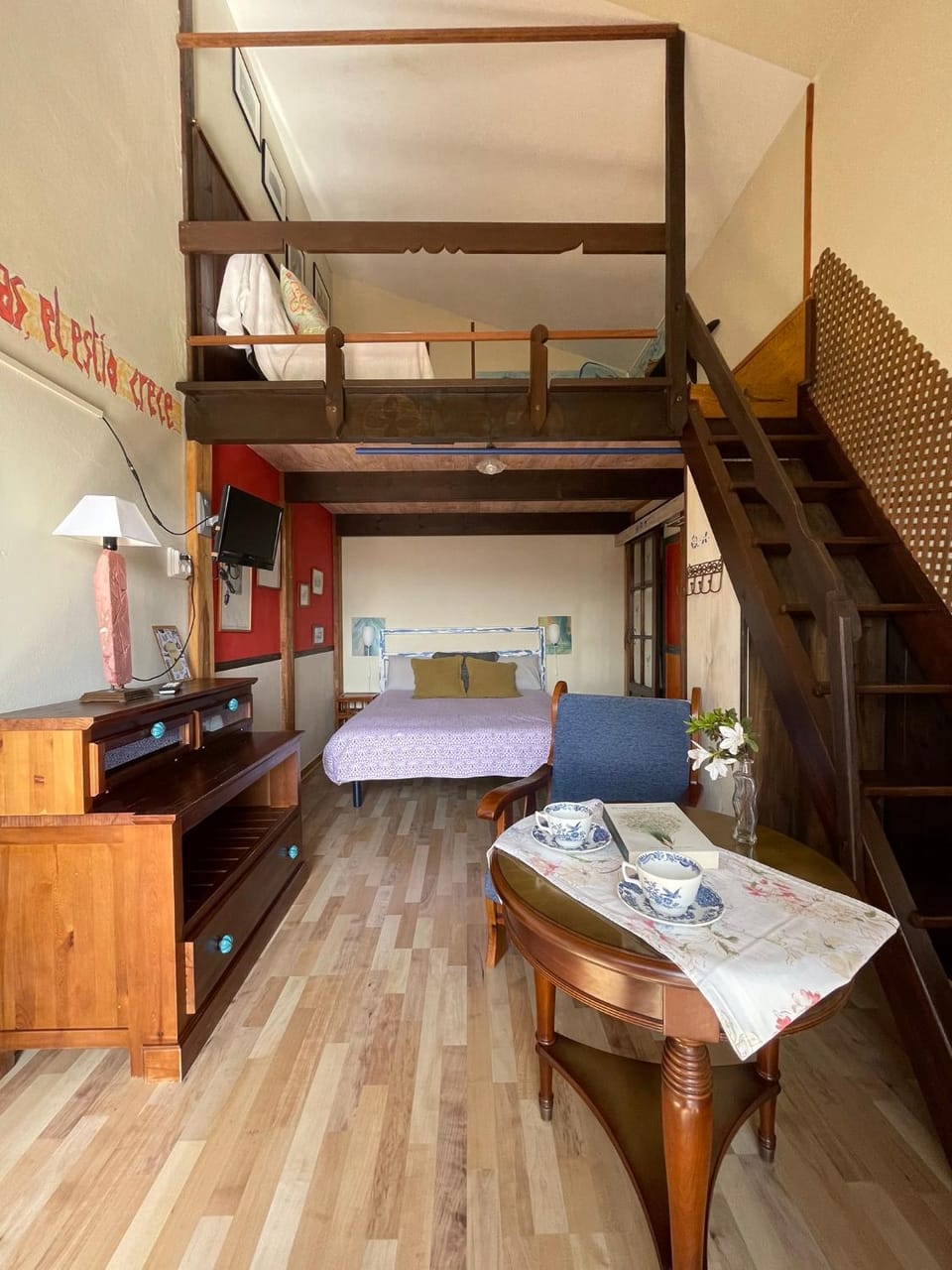 Photo of the whole room