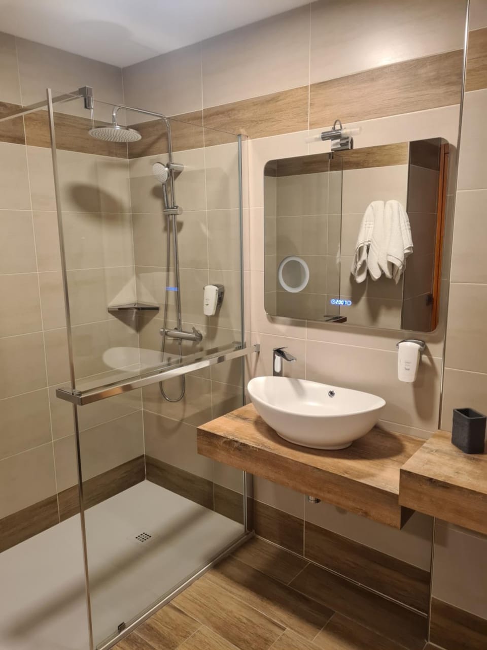 Hotel Lenotel Hotel in Province of Brescia
