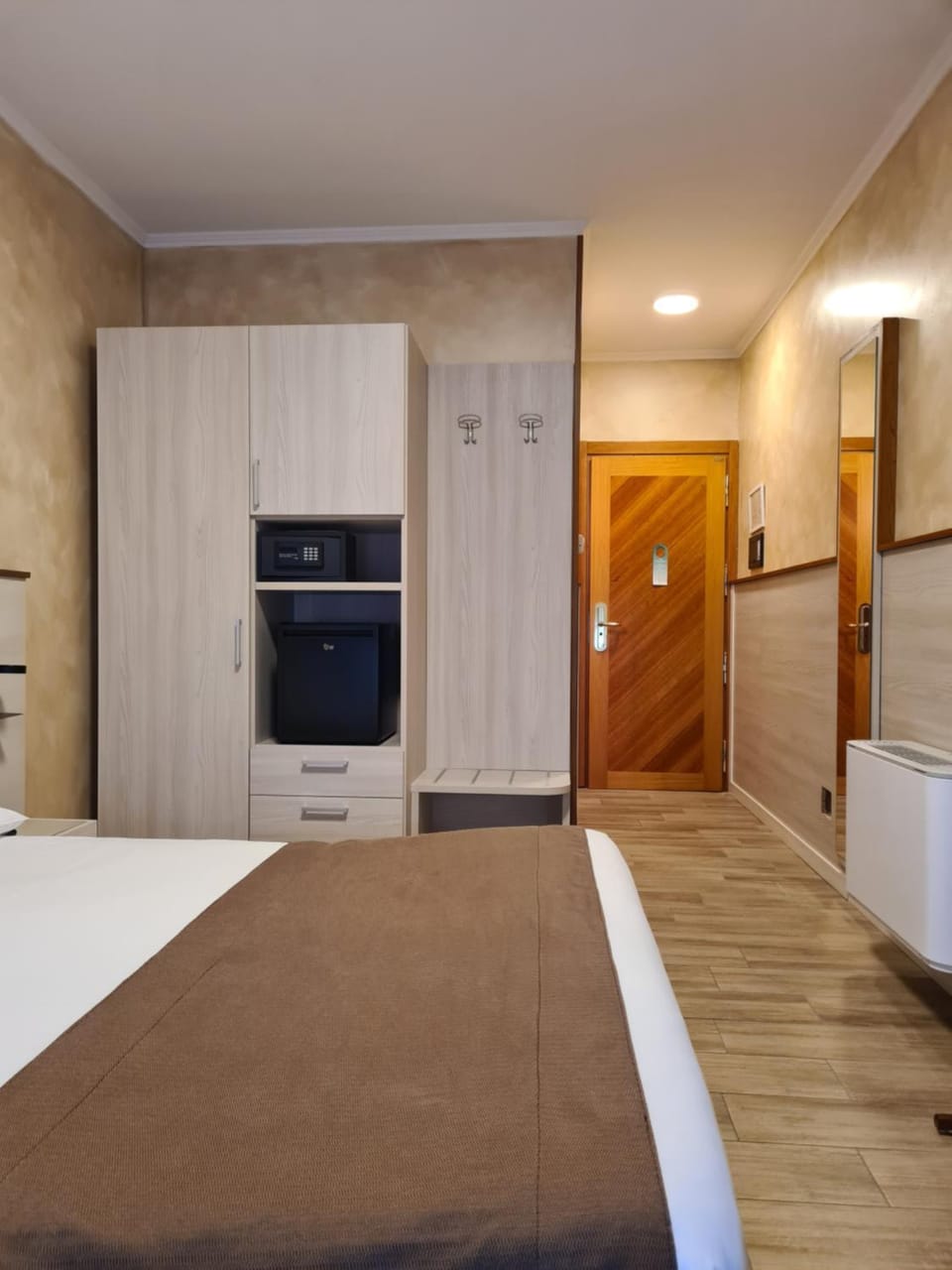 Hotel Lenotel Hotel in Province of Brescia