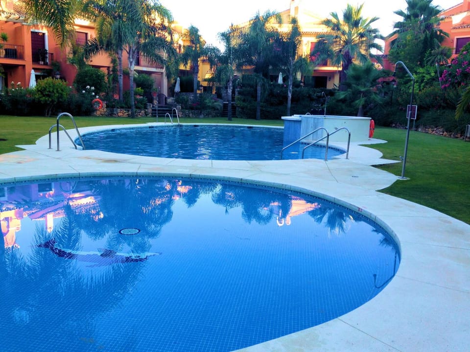 Garden, Garden, Pool view, Swimming pool
