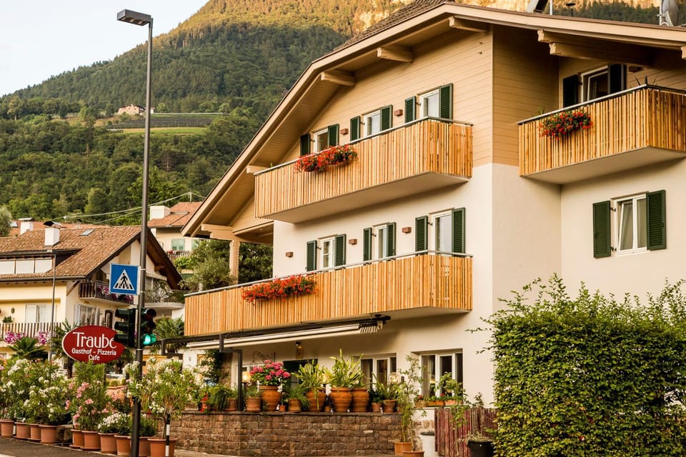 B&B Pizzeria Zur Traube Bed and Breakfast in Trentino-South Tyrol