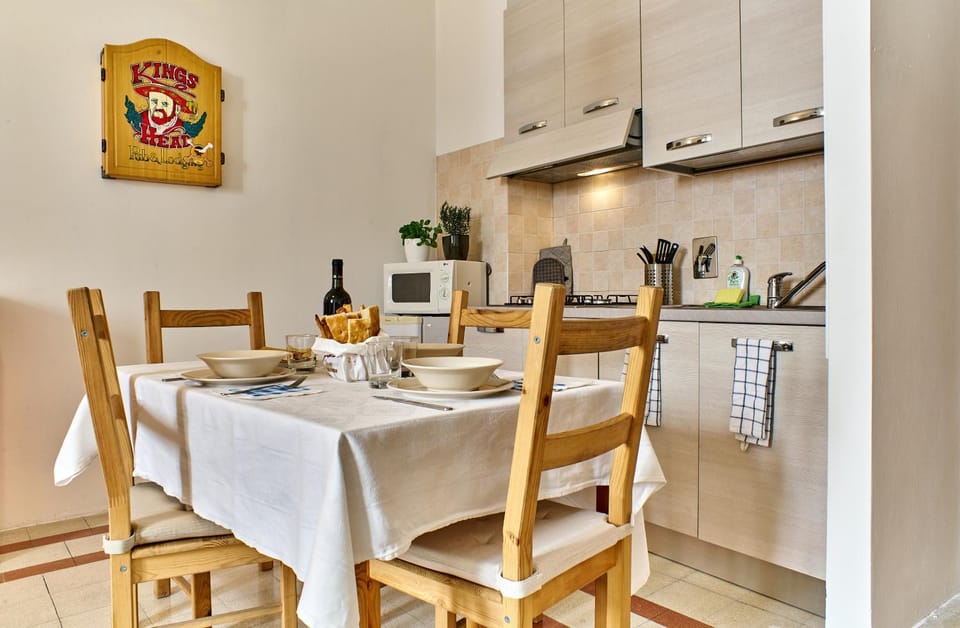 Dining area, Drinks