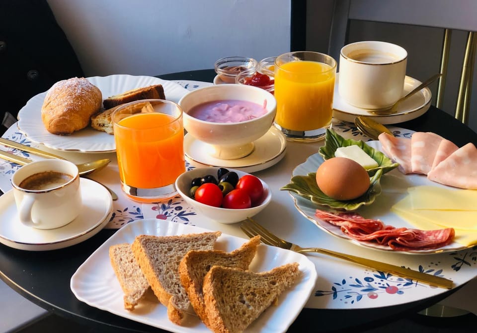 Breakfast, Continental breakfast, Buffet breakfast, Buffet breakfast, Italian breakfast