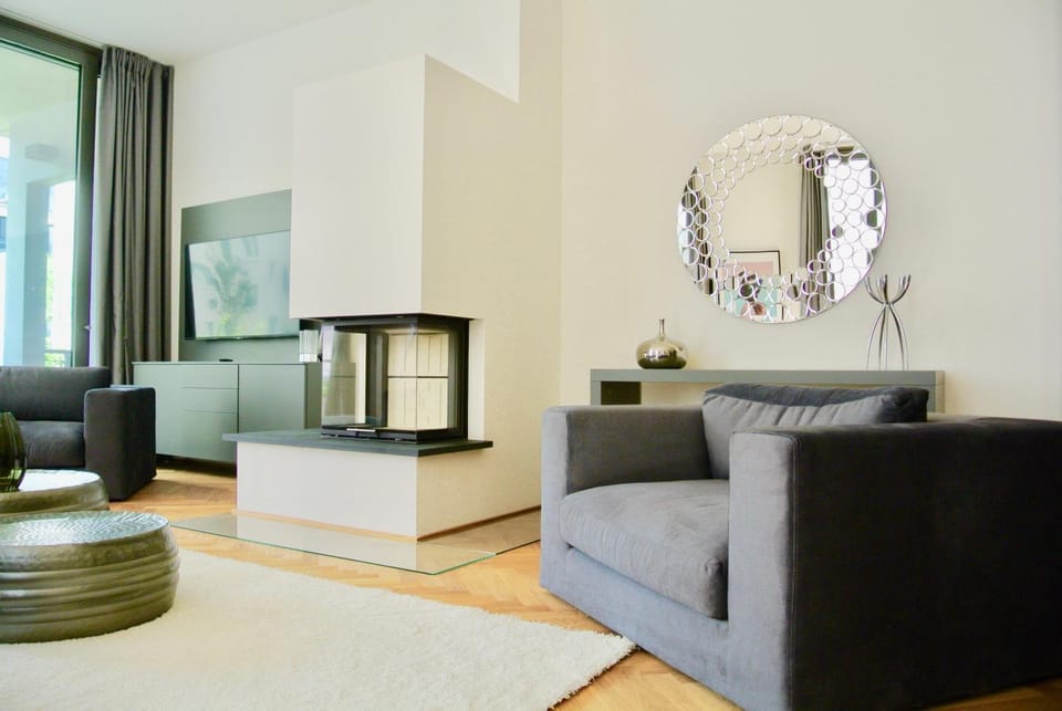 Living room, Decorative detail, Seating area