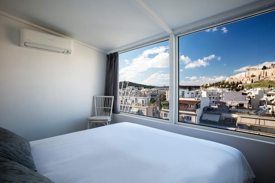 Bedroom, City view, Landmark view