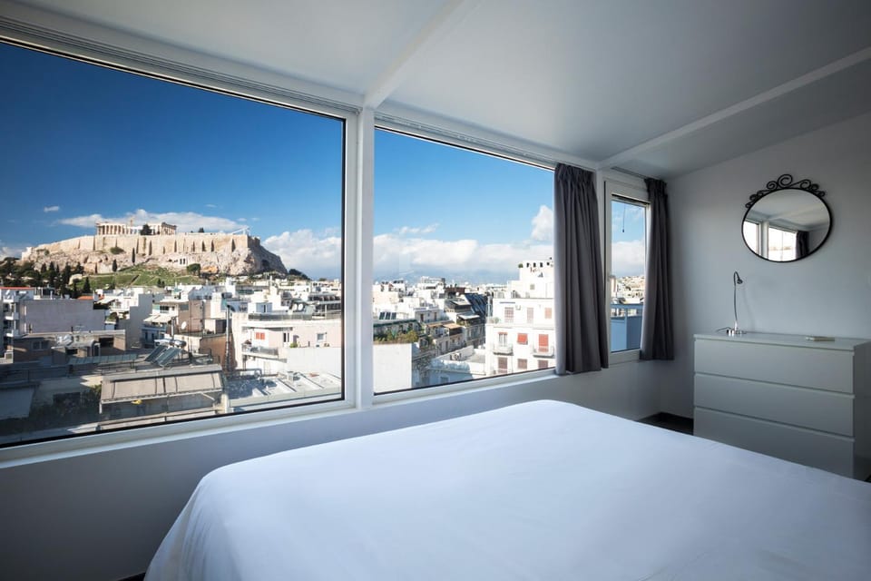 Bedroom, City view, Landmark view