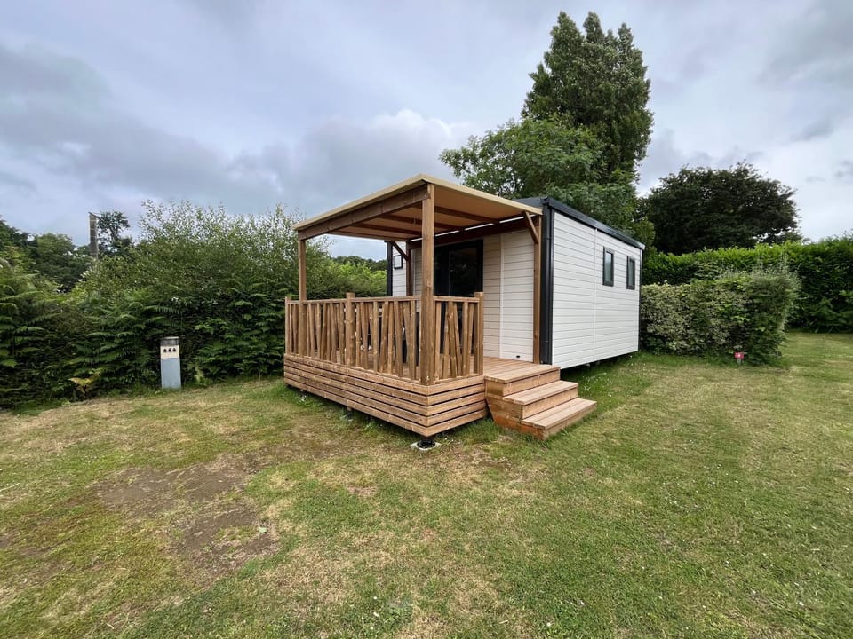 Camping Le Panoramic Campground/ 
RV Resort in Brittany