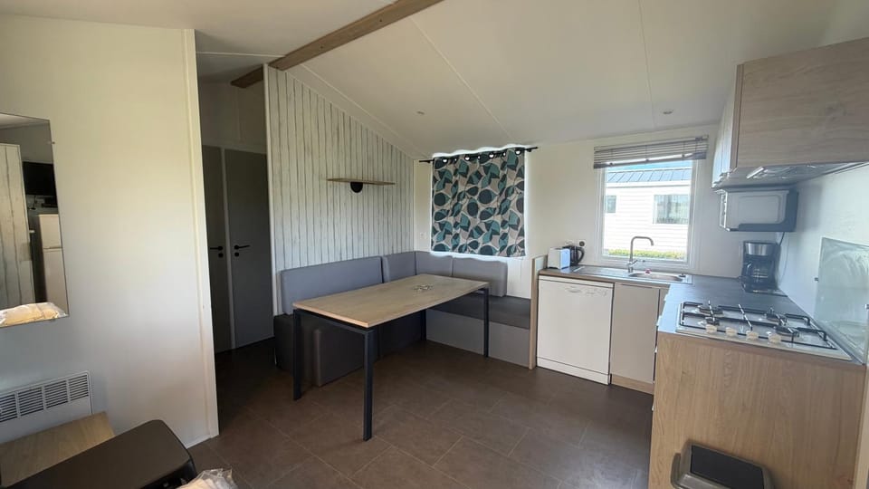 Camping Le Panoramic Campground/ 
RV Resort in Brittany