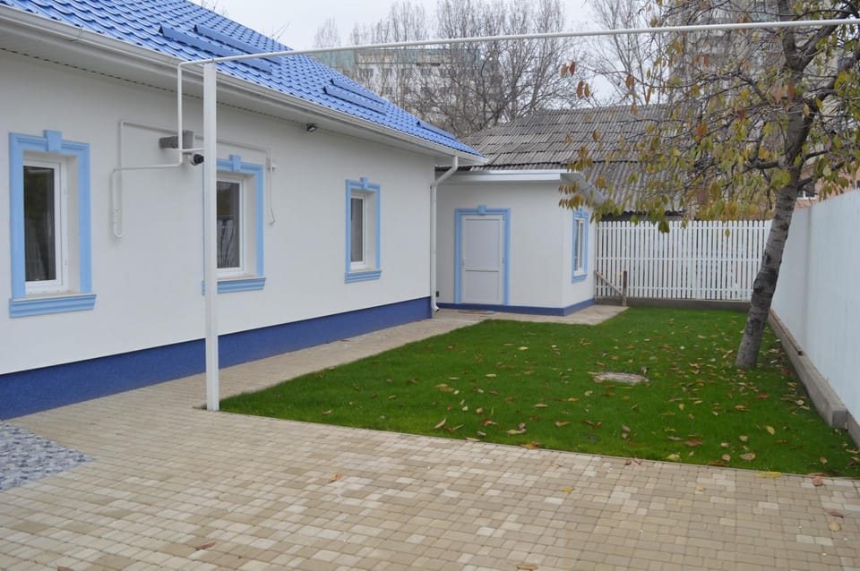 Garden, Balcony/Terrace, Pets