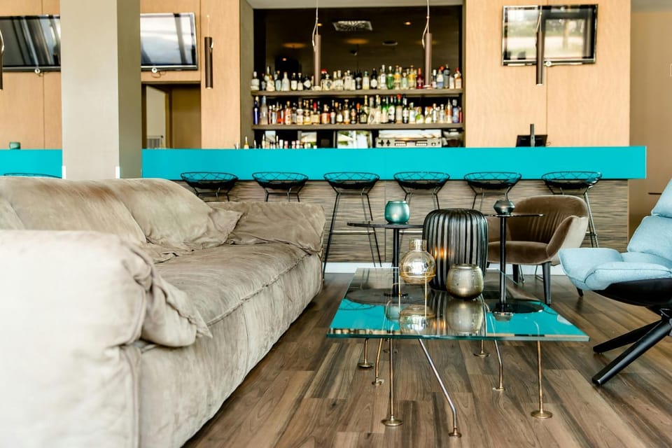 Lounge or bar