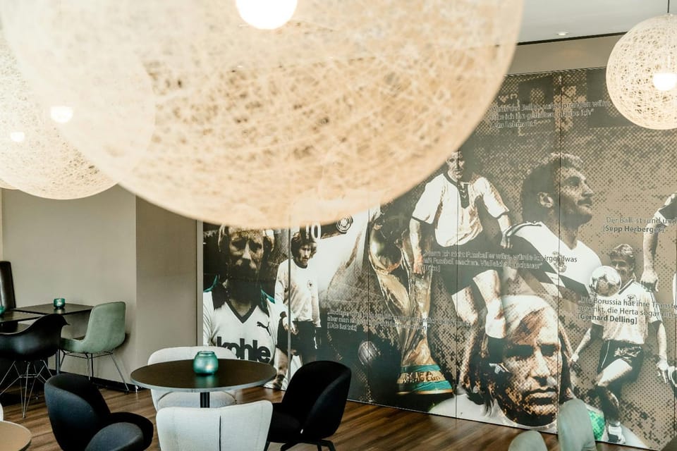 Lounge or bar