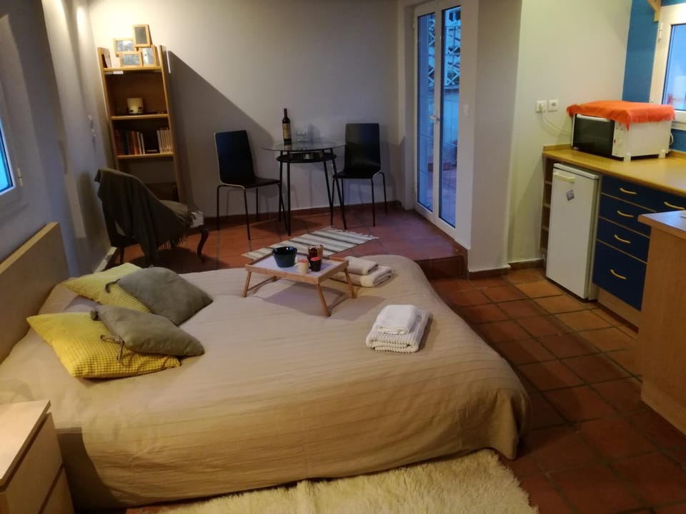 Bed, Photo of the whole room
