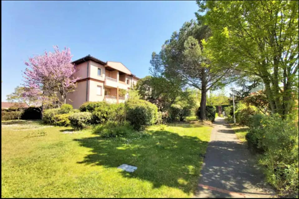 Les Elfes - avec entrée autonome, clim neuve, jardin, parking privé & gourmandises offertes ! - Apartment in Toulouse