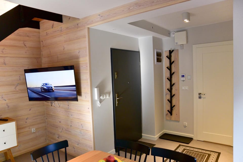 Apartament Dwupoziomowy z Sauną - Apartamentuj Apartment in Lower Silesian Voivodeship