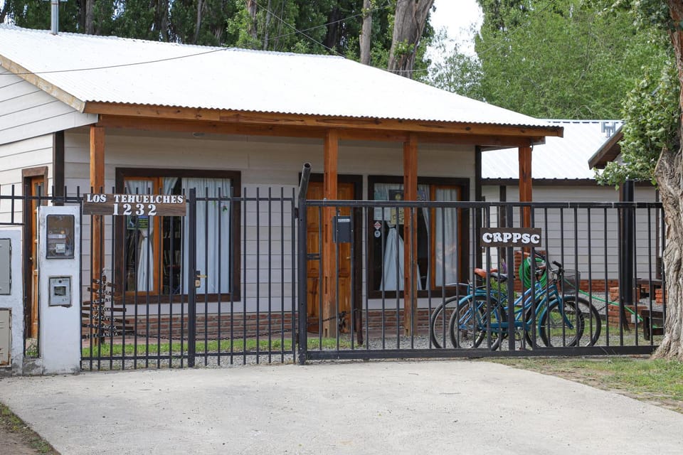 Facade/entrance, Property logo or sign, Garden, Lobby or reception, Pets