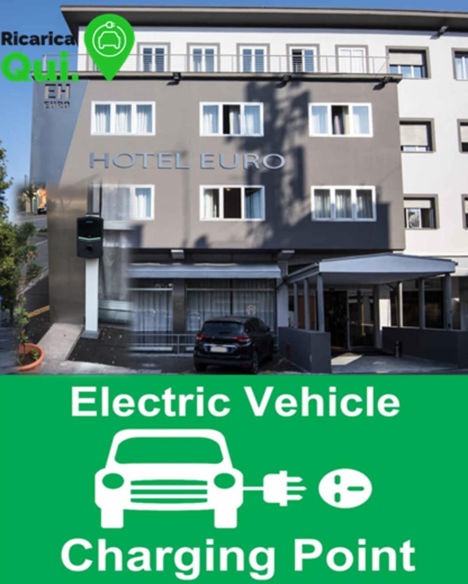 Property building, Street view, Parking