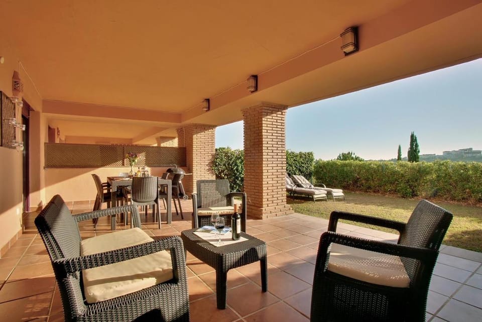Casares golf gardens Apartment in Costa del Sol