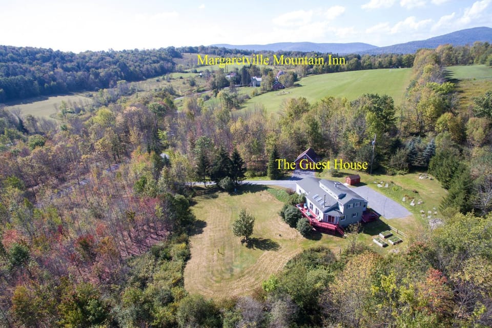 Natural landscape, Area and facilities