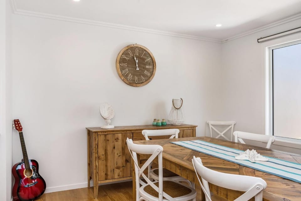 Decorative detail, Dining area