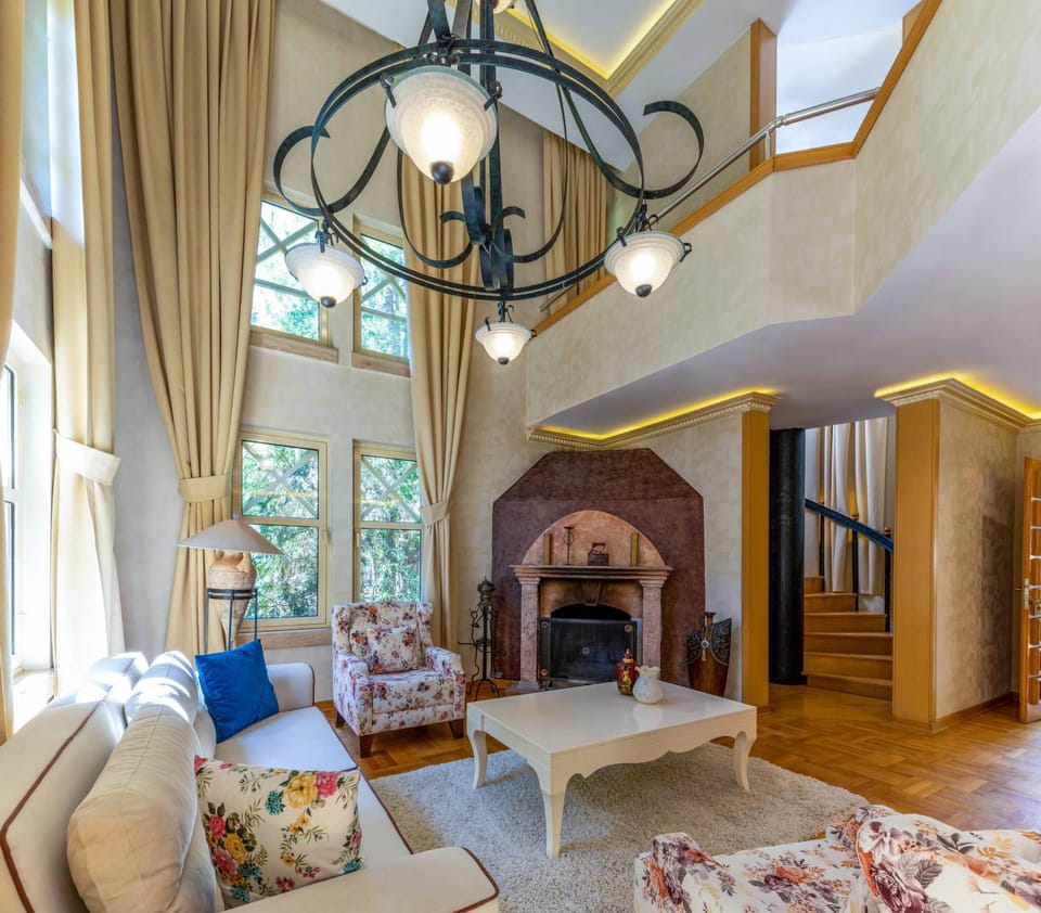 Living room, Seating area, flat iron