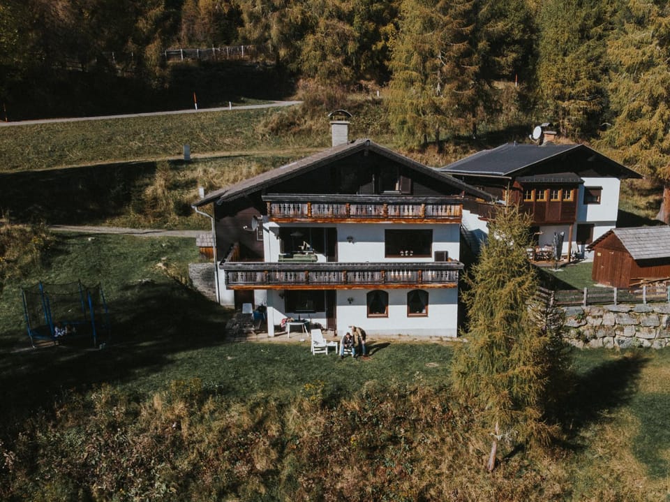 Property building, Bird's eye view
