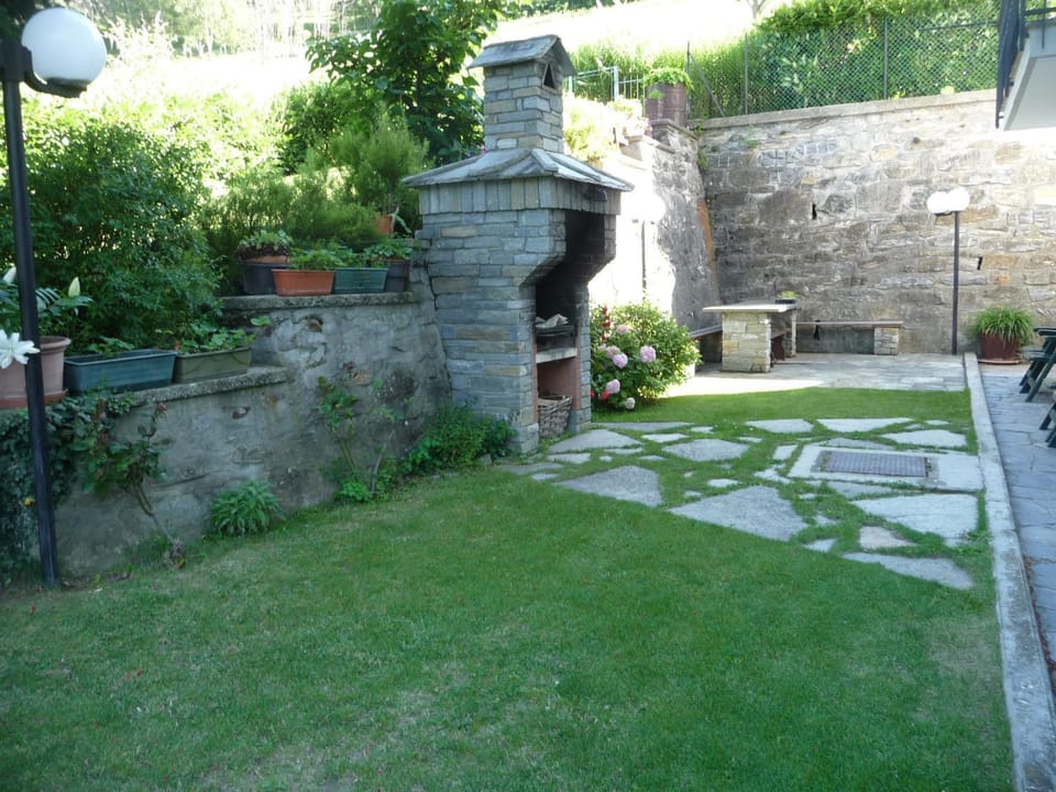BBQ facilities, Garden