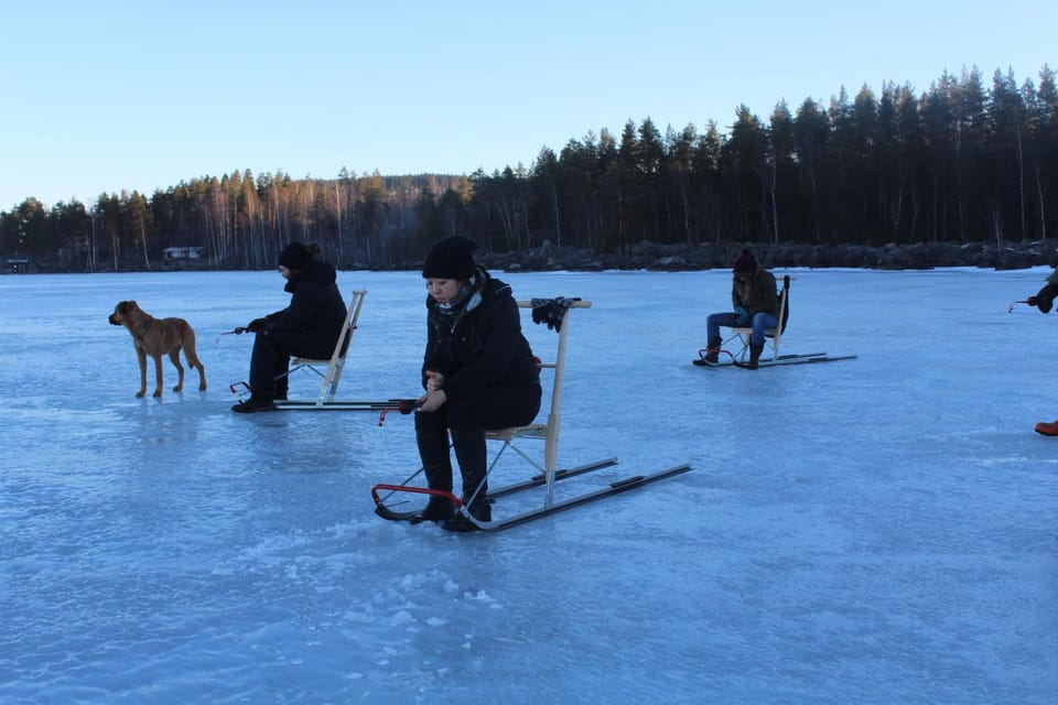 Day, People, Natural landscape, Winter, Fishing, Pets, group of guests