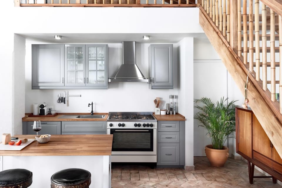 Kitchen or kitchenette, Kitchen or kitchenette