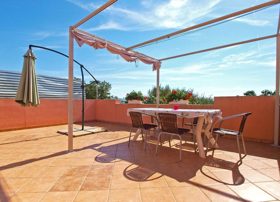 Apartment Luisa 1437 Apartment in Istria County
