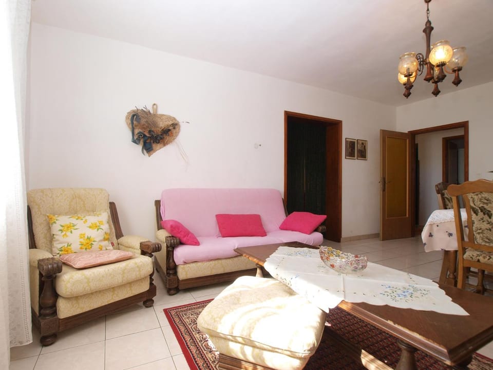 Apartment Luisa 1437 Apartment in Istria County