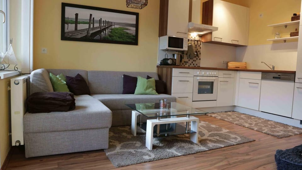 Kitchen or kitchenette, Living room, Seating area