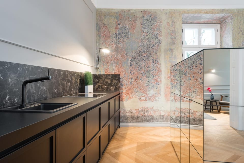 Kitchen or kitchenette