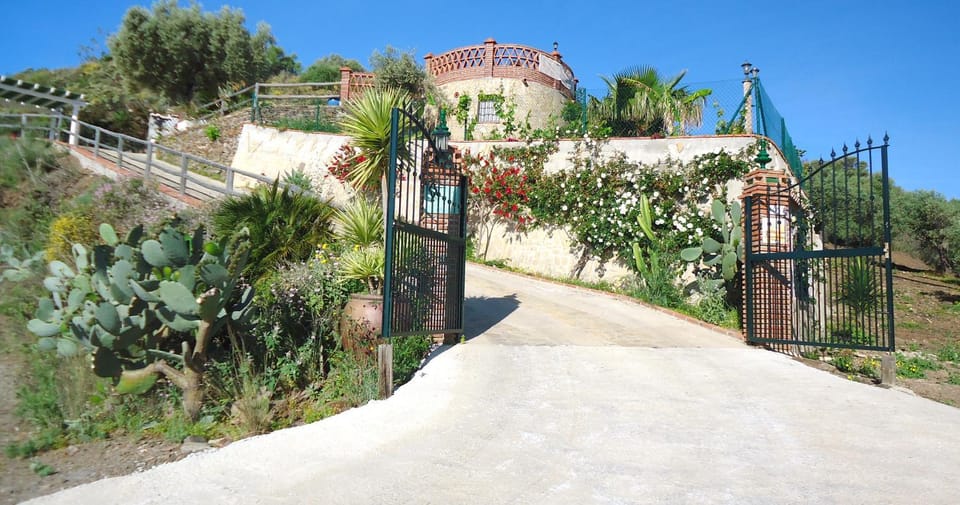 Peperent Villa Mediterraneo Villa in Axarquía