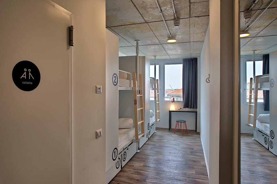 Bed, Bedroom, bunk bed