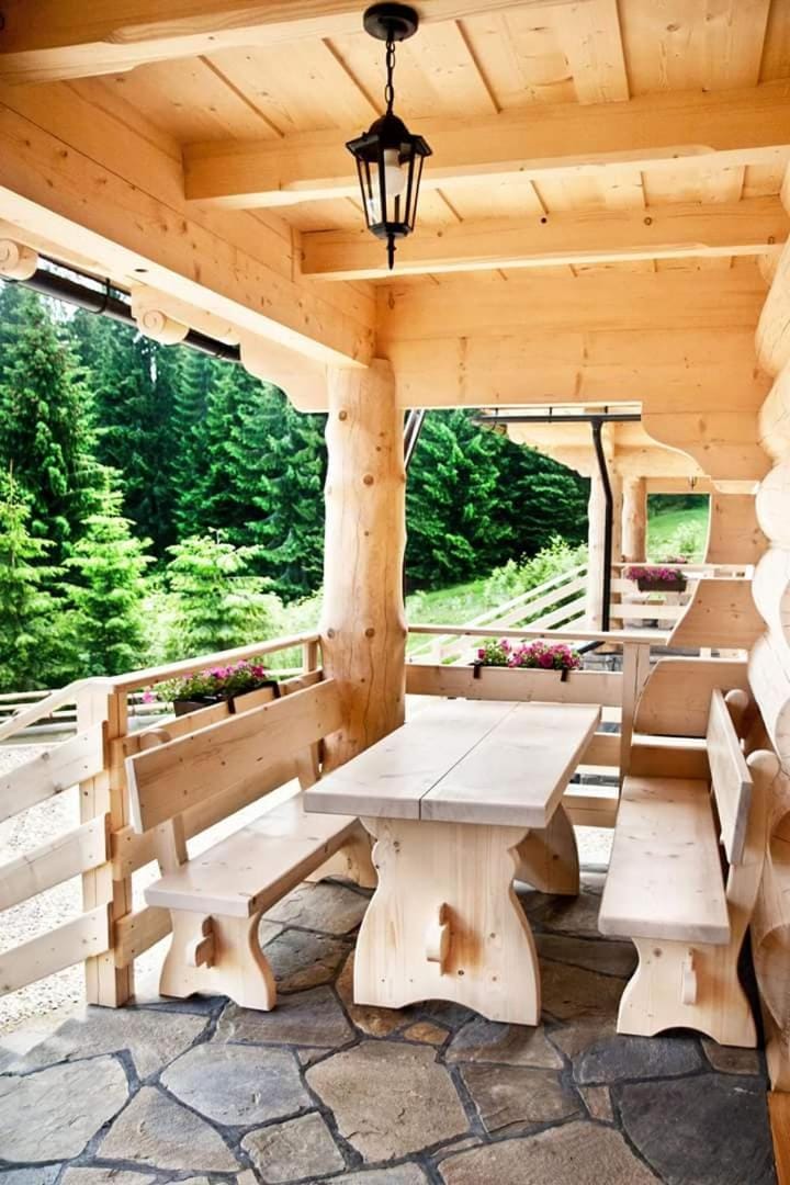 Domki pod lasem Chalet in Zakopane