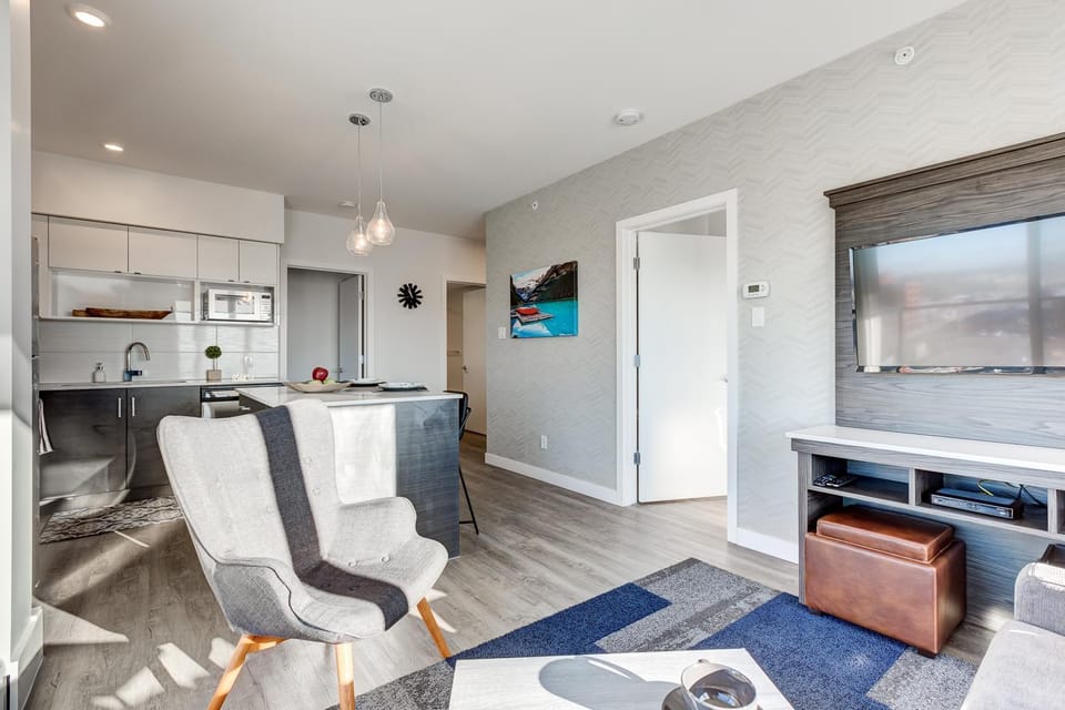 Living room, Photo of the whole room