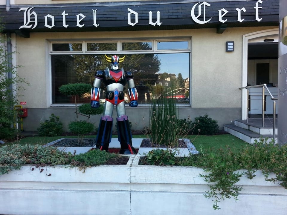 Contact Hôtel du Cerf Hotel in Pays de la Loire