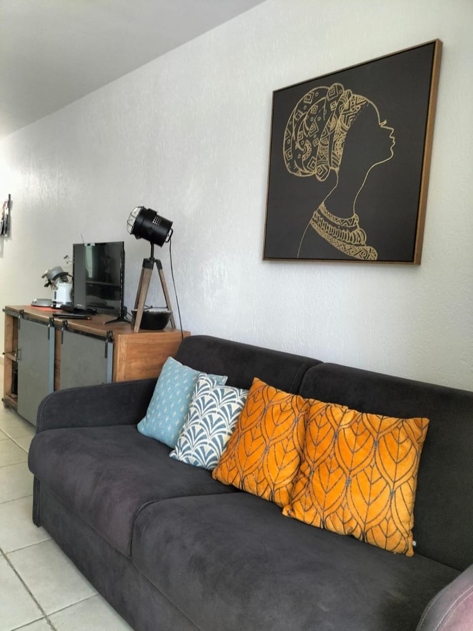 TV and multimedia, Living room