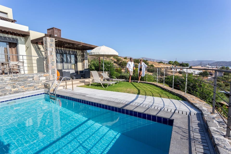 Balcony/Terrace, Pool view