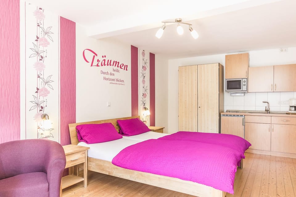 Photo of the whole room, Bedroom