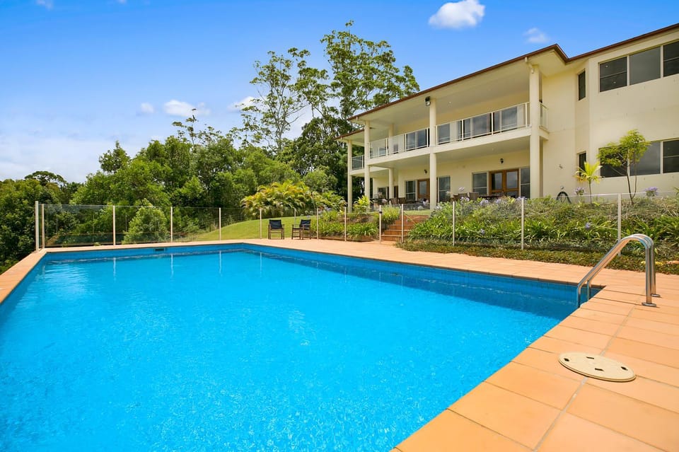 Activities, Pool view, Swimming pool